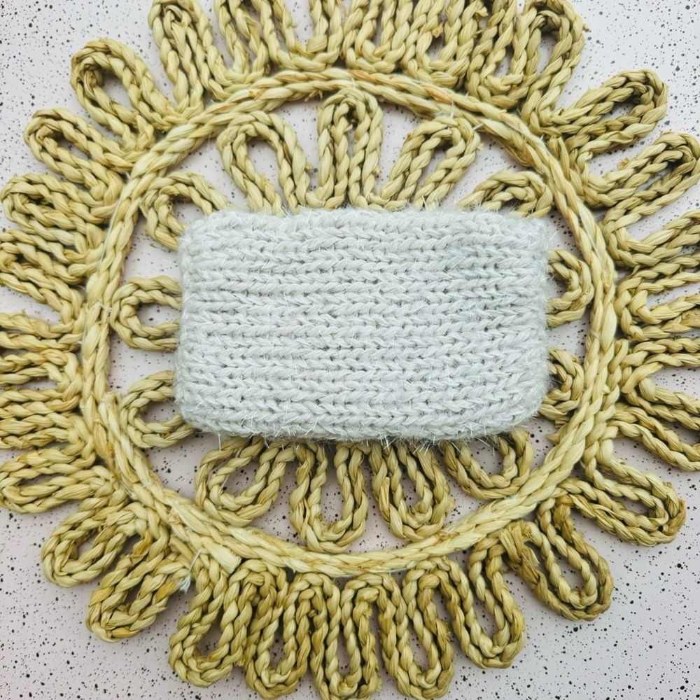 Handmade Exfoliating Body Scrubbie - Picture 3 of 5
